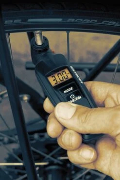 SKS Airchecker 2nd Generation -BikeHub Verkäufe SKS Airchecker 2nd Generation 10001 4002556228088d